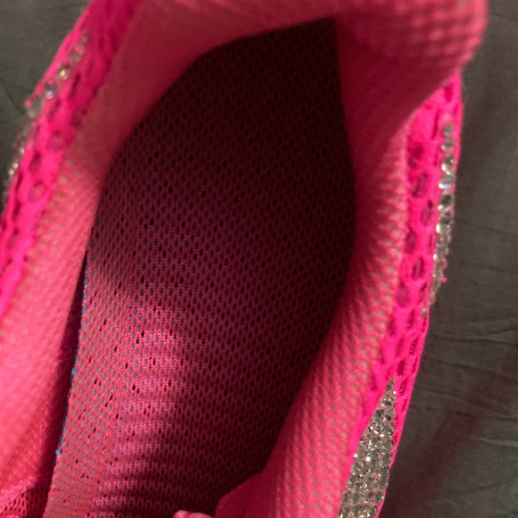 Hot pink swavorski crystal bling shoes - Picture 2 of 8